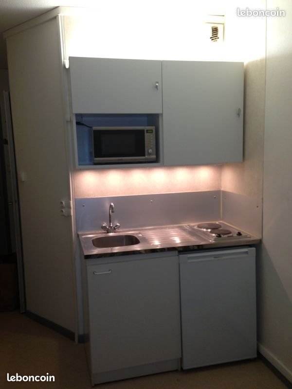Appartement à louer, 15m², Saint-Genis-Laval