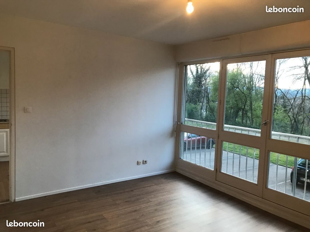 Appartement à louer, 40m², Sainte-Foy-lès-Lyon