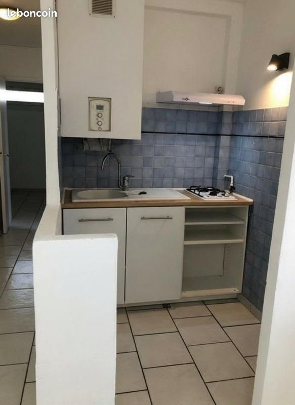 Appartement à louer, 29m², Aubagne