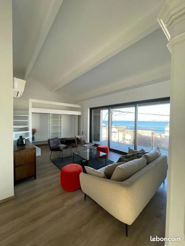 Appartement à louer, 89m², Marseille 8ème
