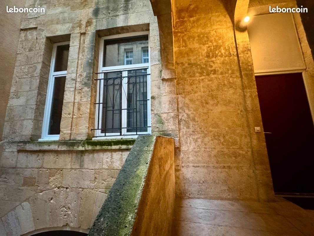 Appartement à louer, 65m², Bordeaux