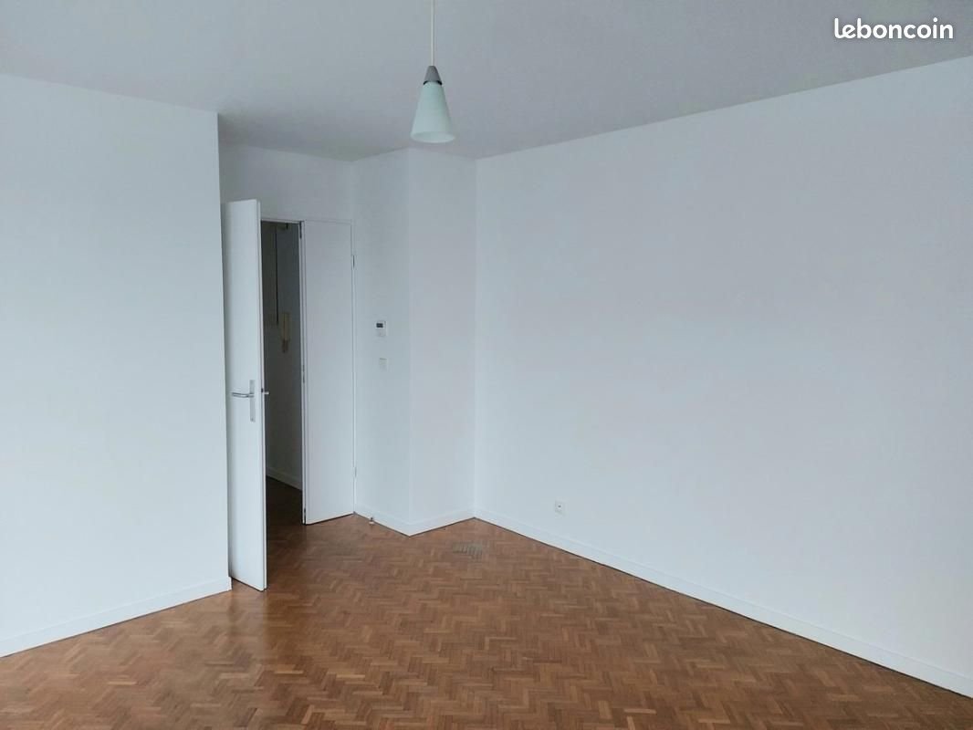 Appartement à louer, 45m², Montigny-le-Bretonneux