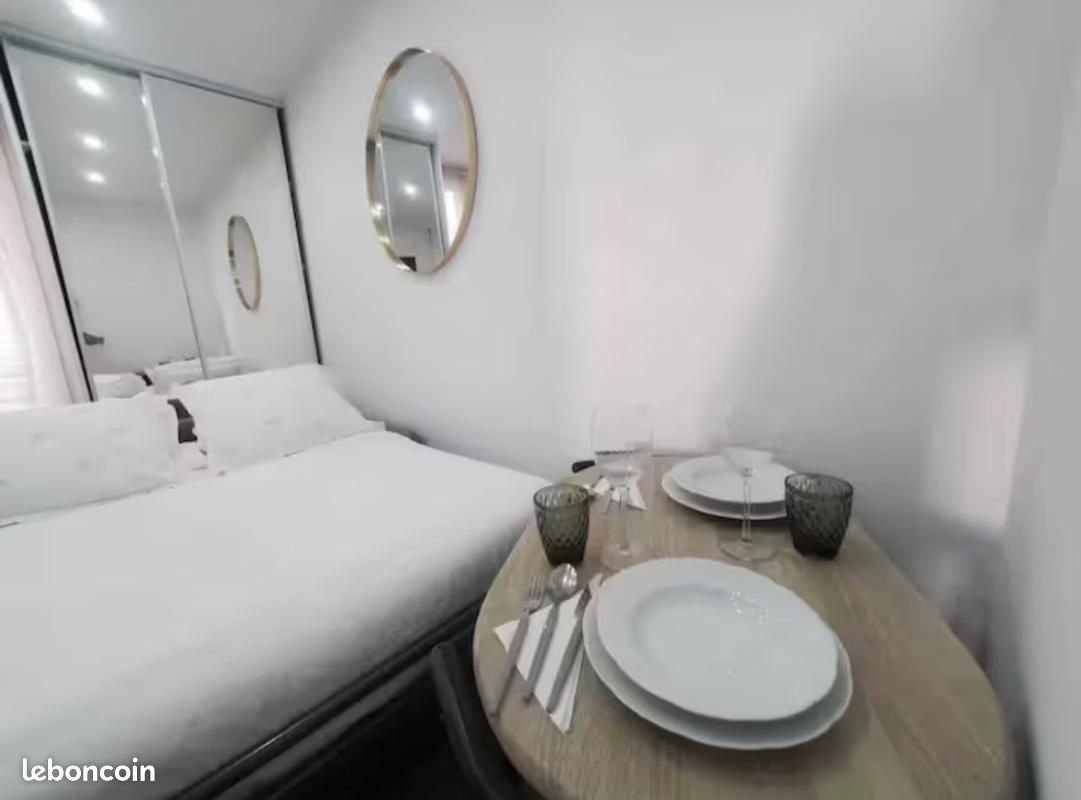 Appartement à louer, 21m², Paris 20ème
