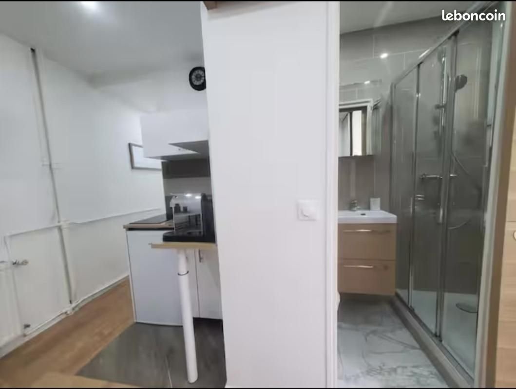 Appartement à louer, 21m², Paris 20ème