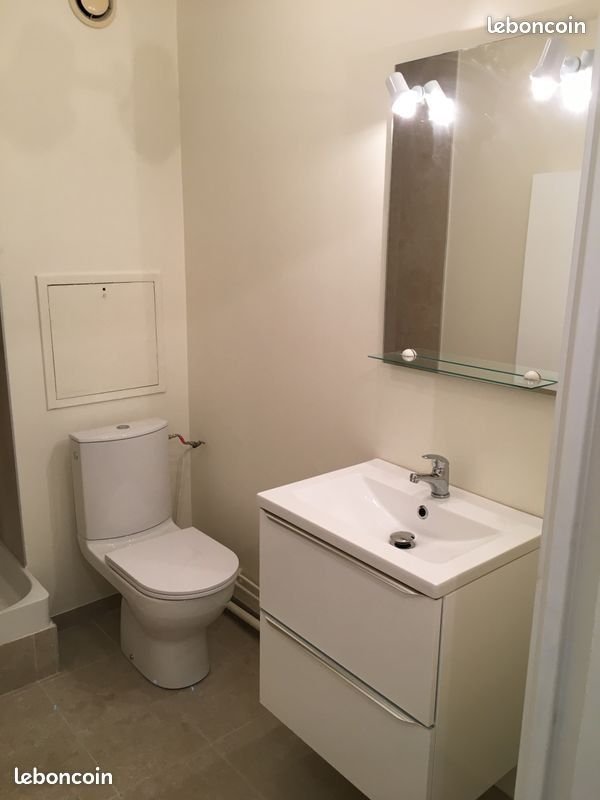 Appartement à louer, 27m², Viroflay