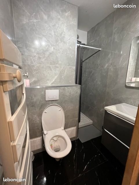 Appartement à louer, 21m², Saint-Laurent-du-Var