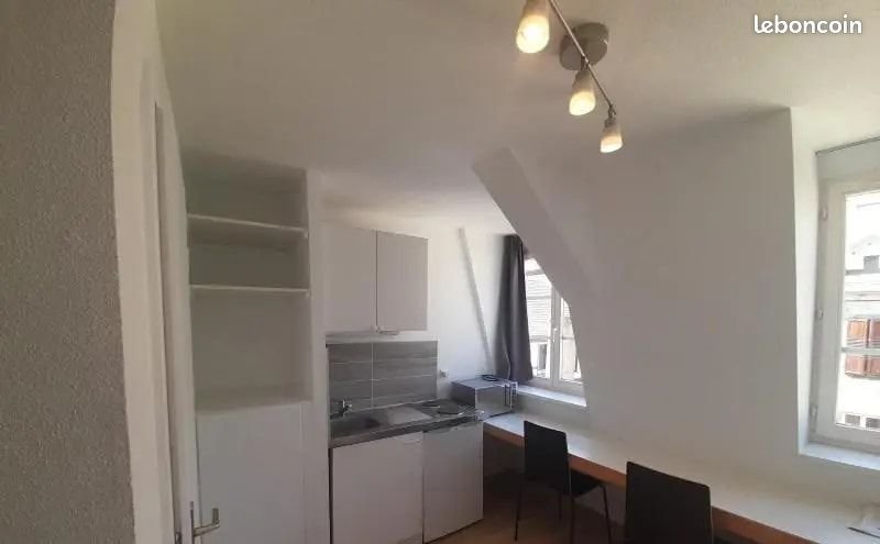 Appartement à louer, 18m², Toulon