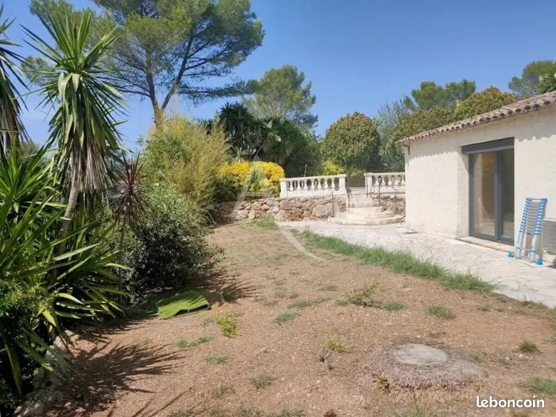 Appartement à louer, 77m², Mougins