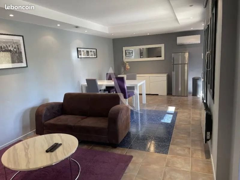 Appartement à louer, 77m², Mougins