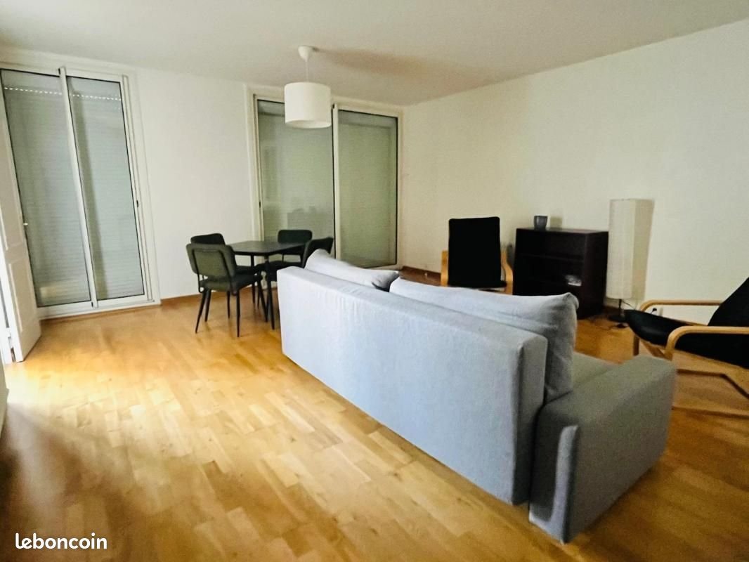 Appartement à louer, 59m², Marseille 8ème