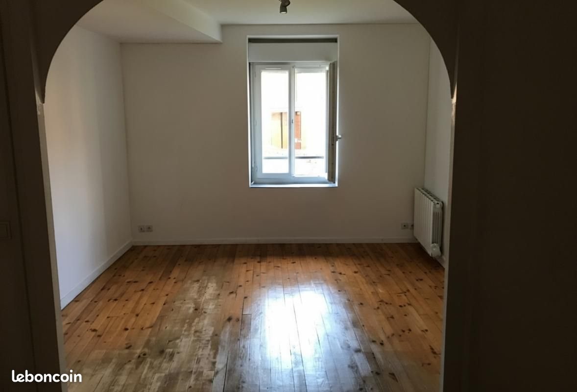Appartement à louer, 45m², Gleizé