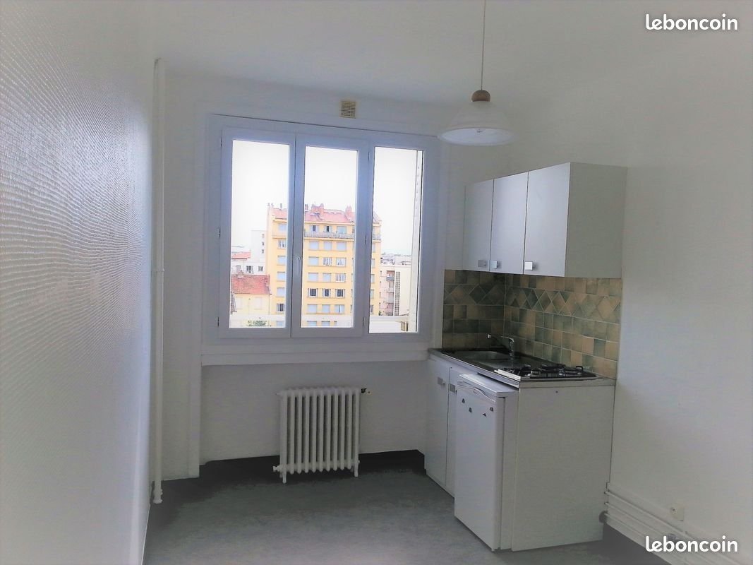 Appartement à louer, 27m², Lyon 8ème