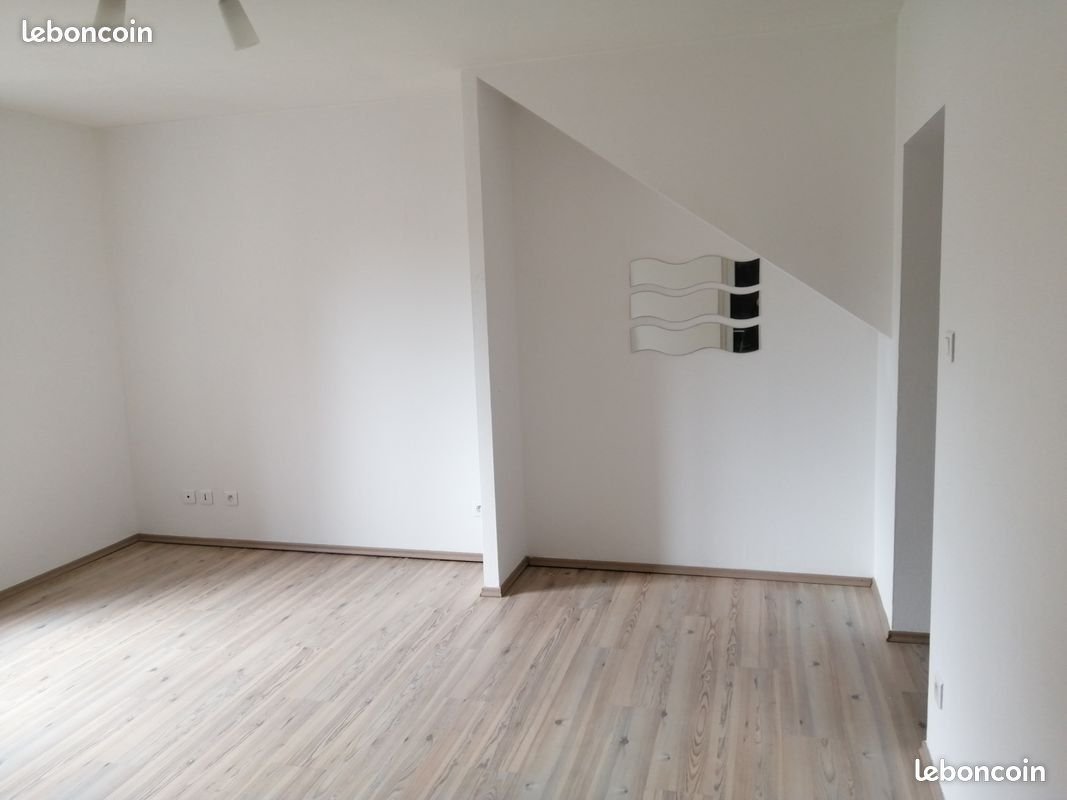 Appartement à louer, 52m², Cours-la-Ville