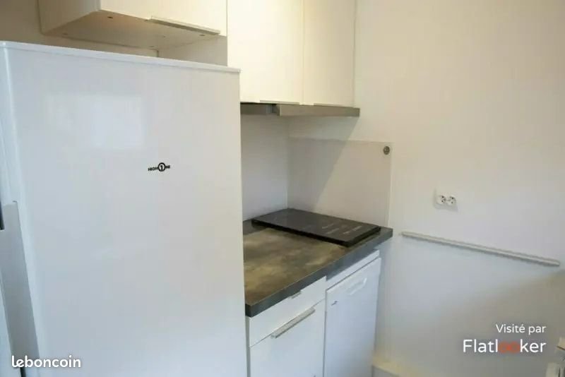 Appartement à louer, 28m², Evry