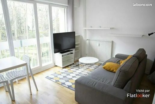 Advert pic 0