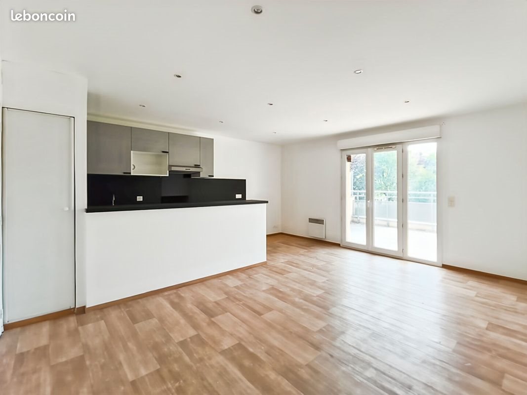 Appartement à louer, 56m², Massy