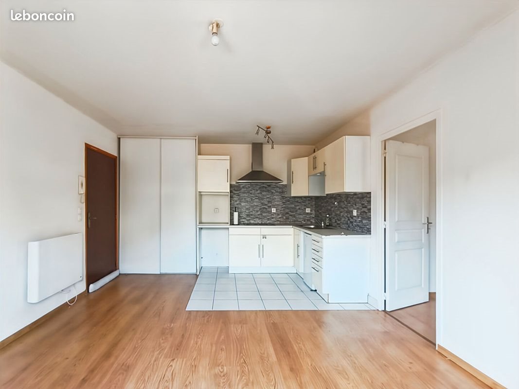Appartement à louer, 36m², Massy