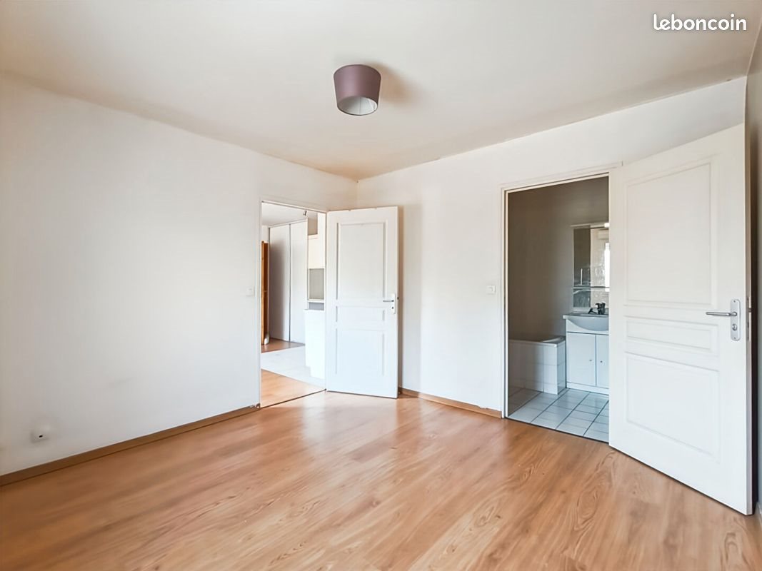 Appartement à louer, 36m², Massy