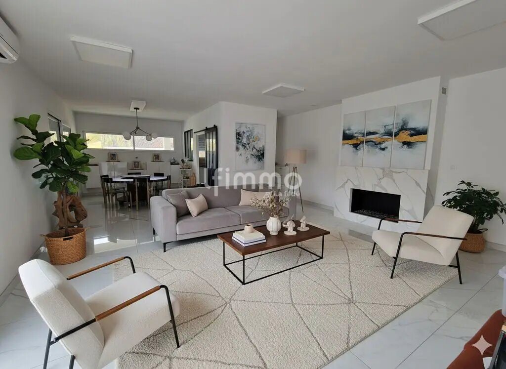 Maison à vendre, 121m², Saint-Sulpice-et-Cameyrac