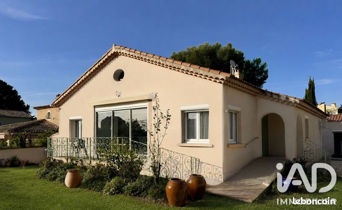 Maison à vendre, 160m², Saint-Cyr-sur-Mer