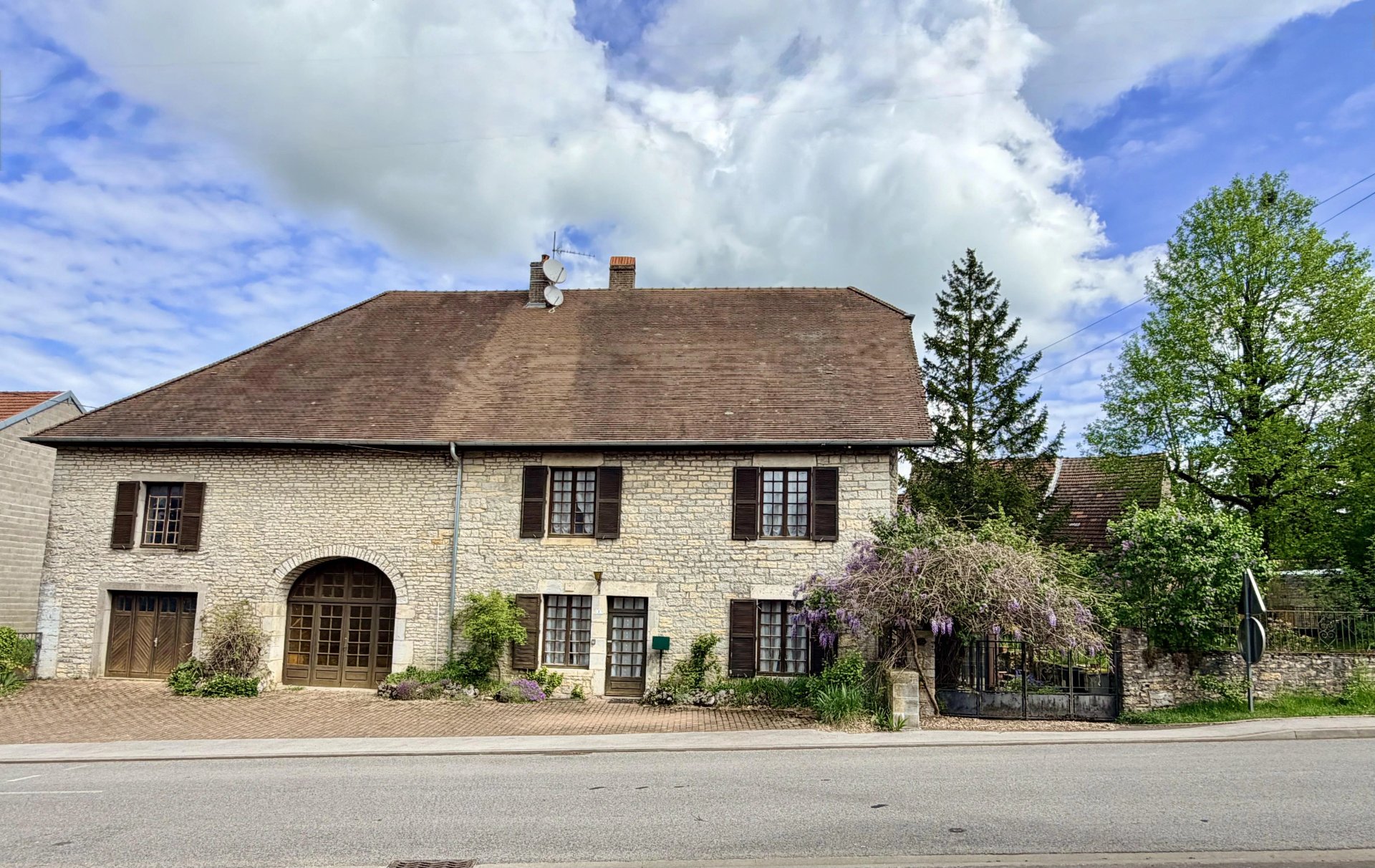 Maison à vendre, 228m², Oiselay-et-Grachaux