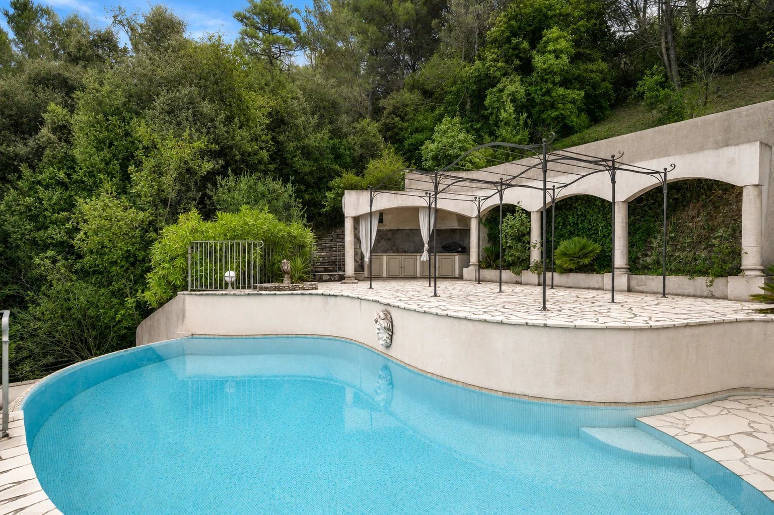 Maison à vendre, 315m², Colomars