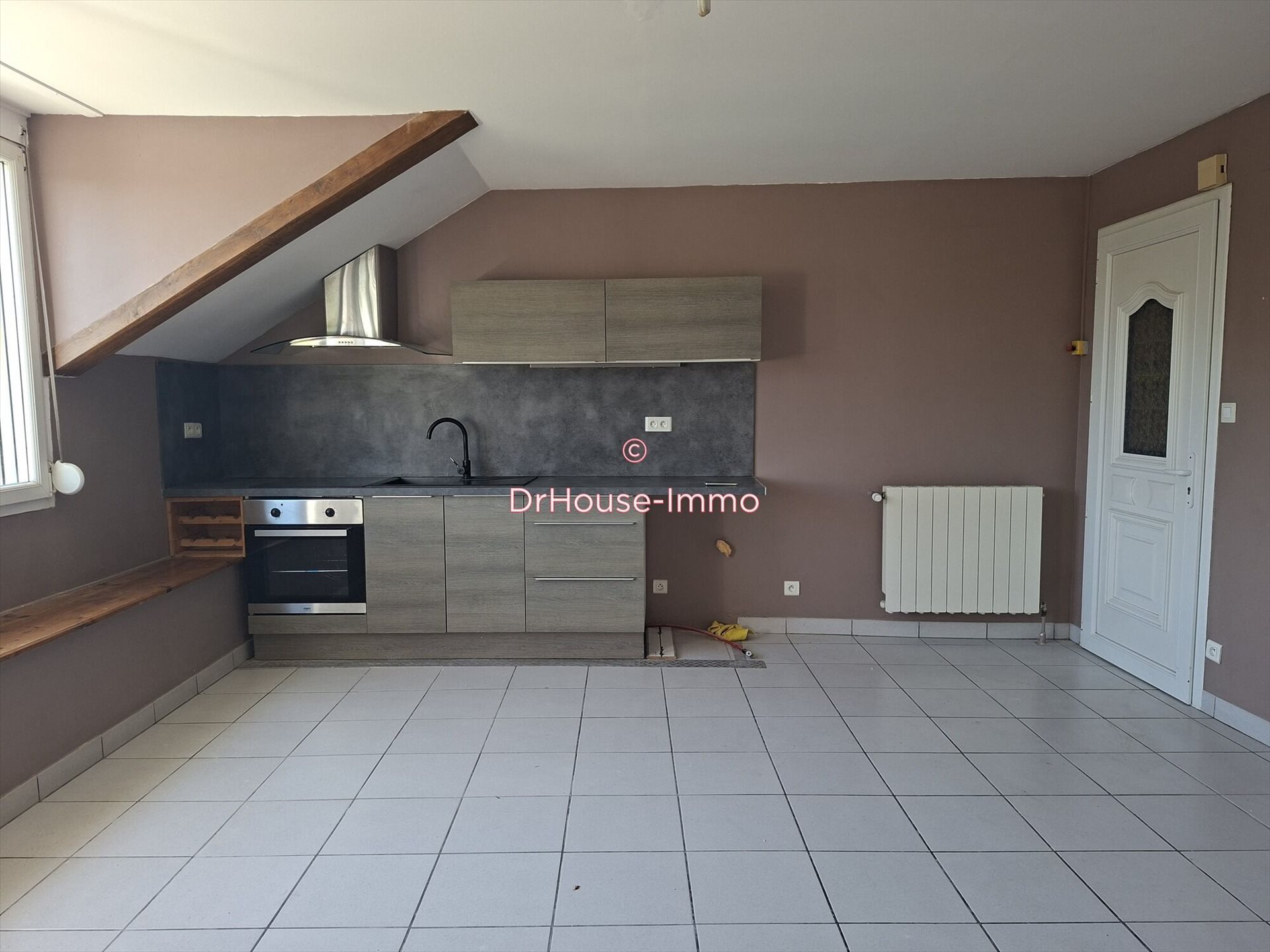Maison à vendre, 186m², L'Isle-sur-le-Doubs