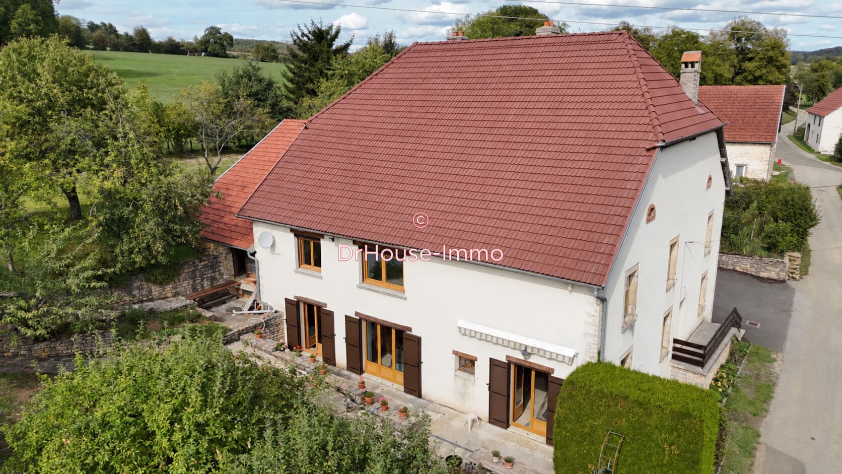 Maison à vendre, 210m², L'Isle-sur-le-Doubs
