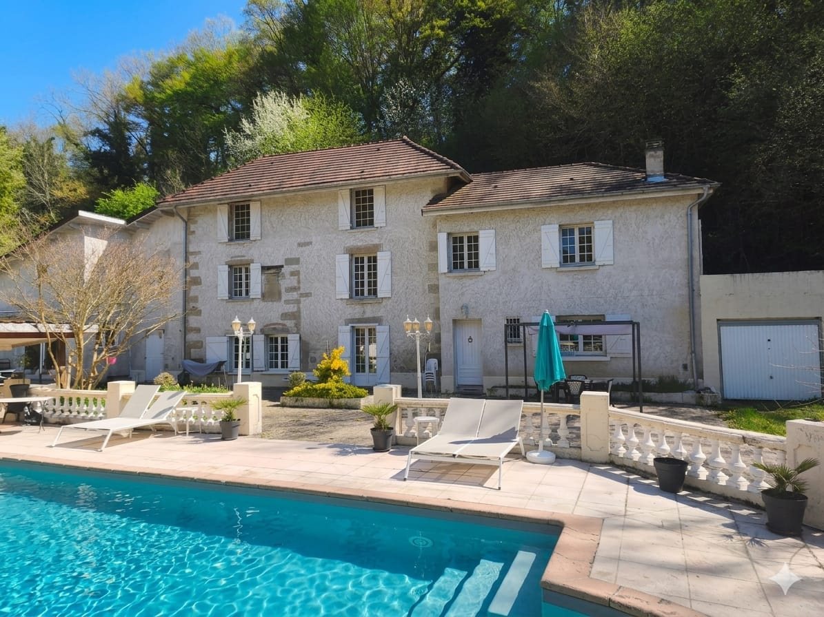 Maison à vendre, 245m², Voreppe