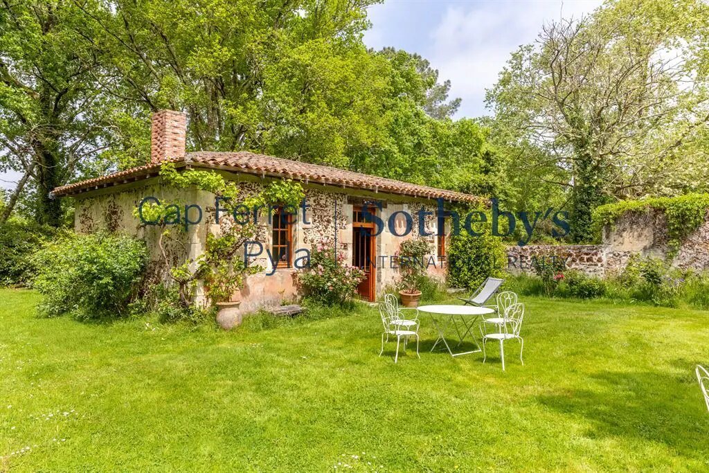 Maison à vendre, 250m², Arès