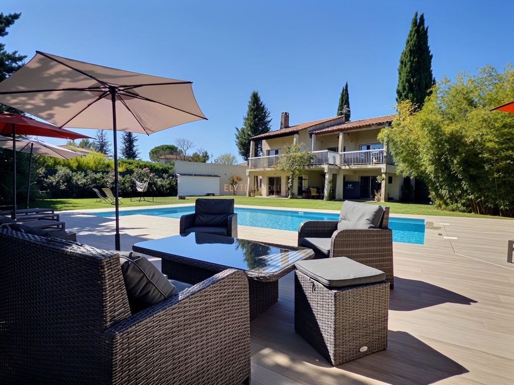 Maison à vendre, 271m², Peynier
