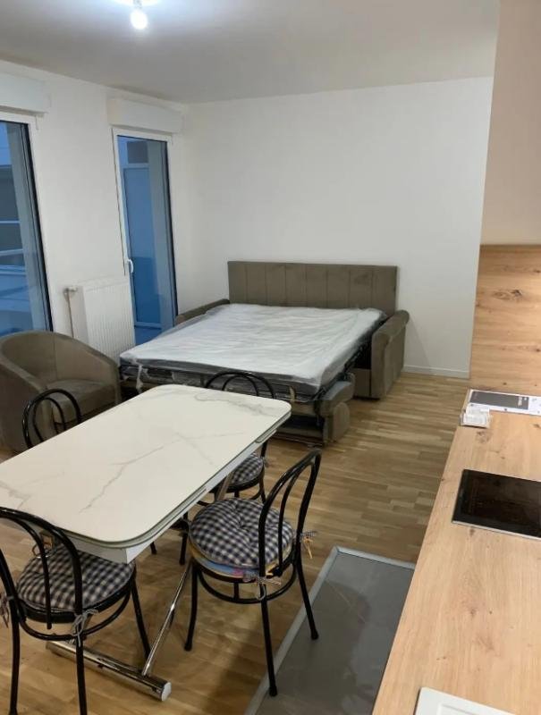 Appartement à louer, 33m², Issy-les-Moulineaux