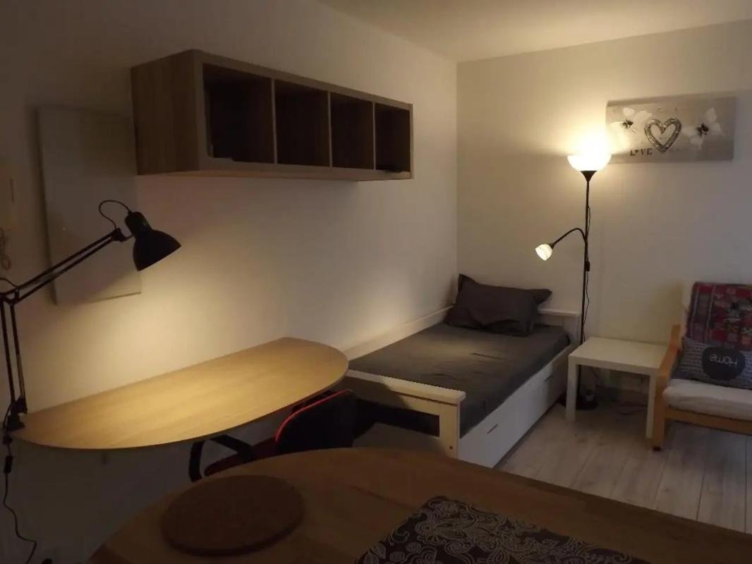 Appartement à louer, 20m², Montigny-le-Bretonneux