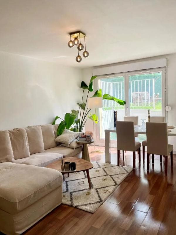 Appartement à louer, 20m², Courbevoie
