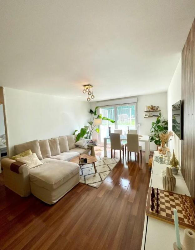 Appartement à louer, 20m², Courbevoie