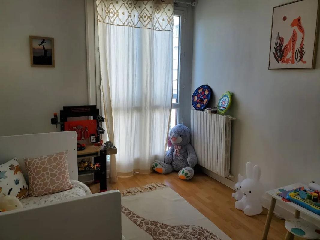 Appartement à louer, 68m², Thiais