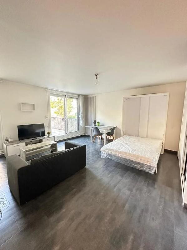 Appartement à louer, 31m², Courcouronnes