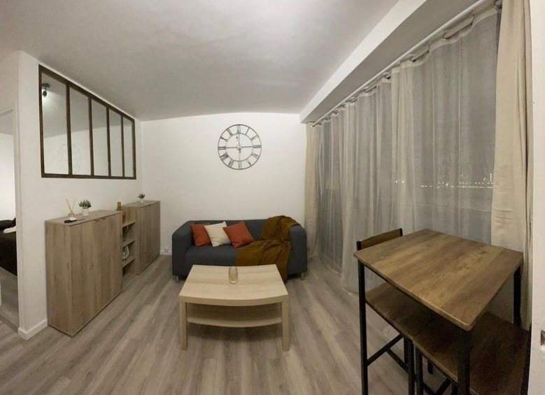 Appartement à louer, 30m², Massy