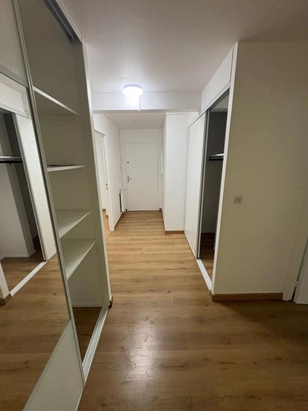 Appartement à louer, 68m², Melun