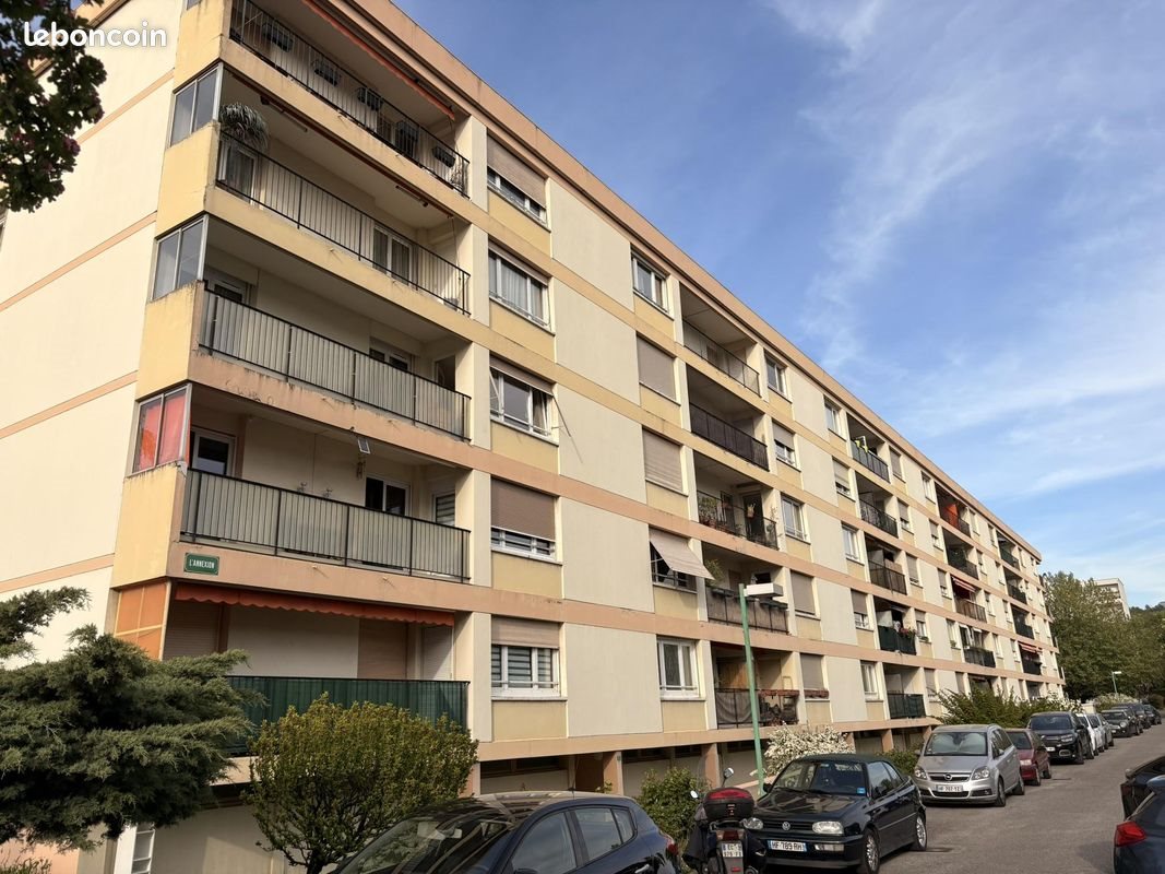 Appartement à vendre, 56m², Annemasse