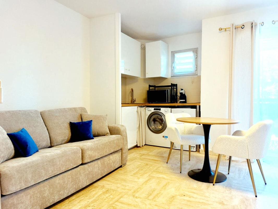 Appartement à louer, 26m², Mandelieu-la-Napoule