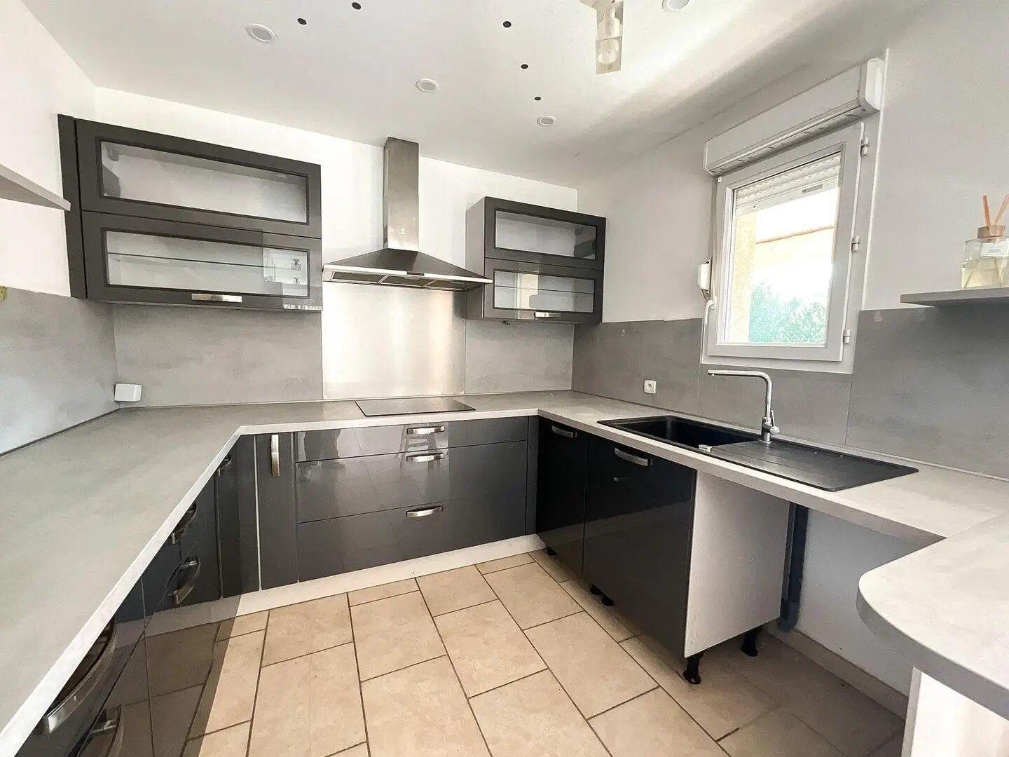 Maison à vendre, 100m², Villieu-Loyes-Mollon