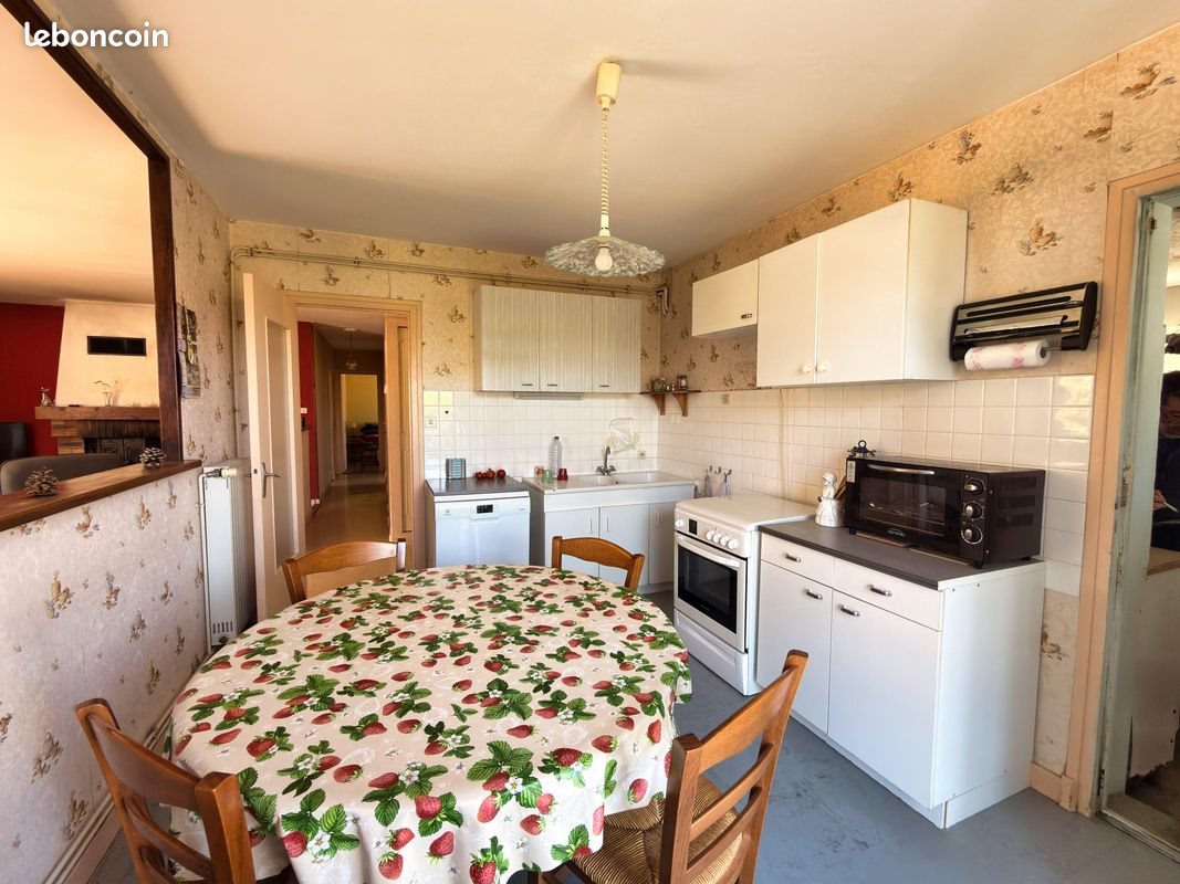 Maison à vendre, 101m², Châtillon-sur-Chalaronne