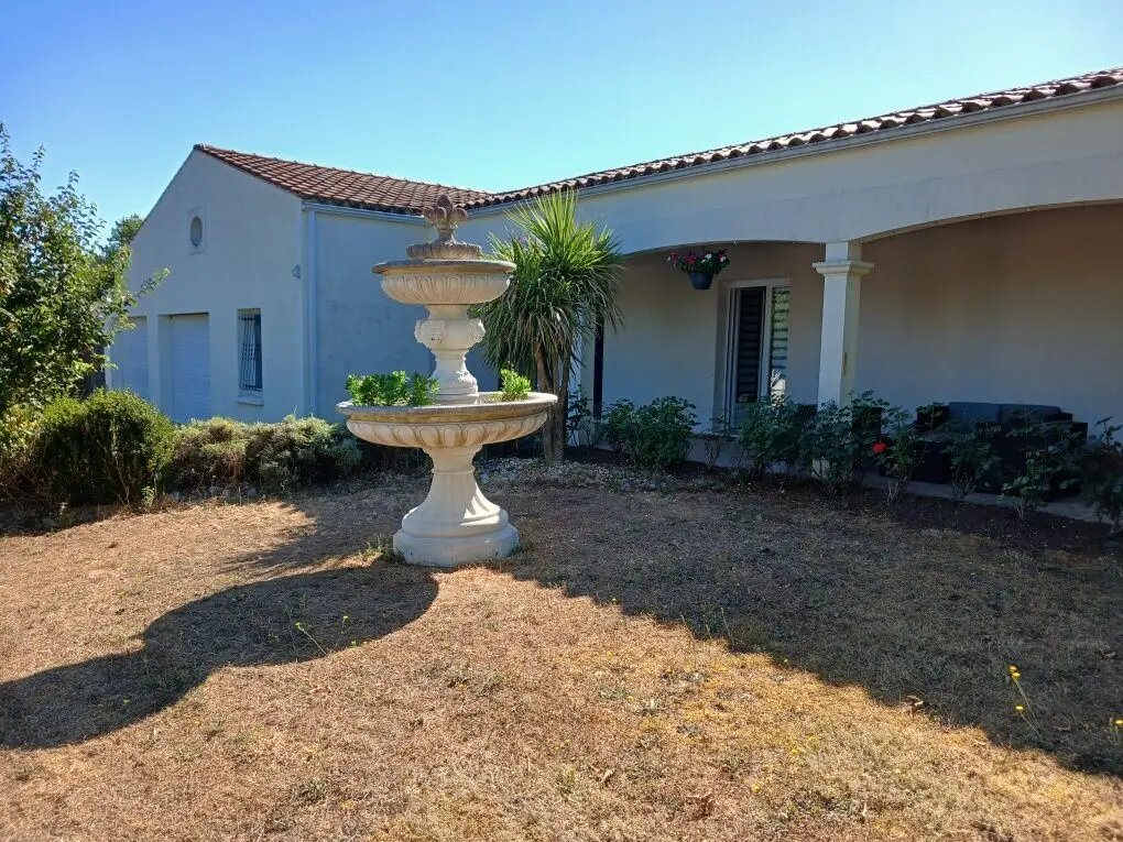 Maison à vendre, 205m², Saint-Jean-d'Angély