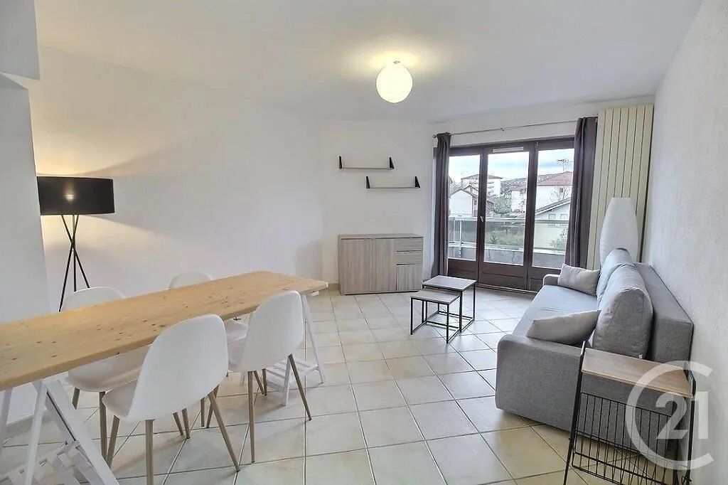 Appartement à louer, 65m², Thonon-les-Bains
