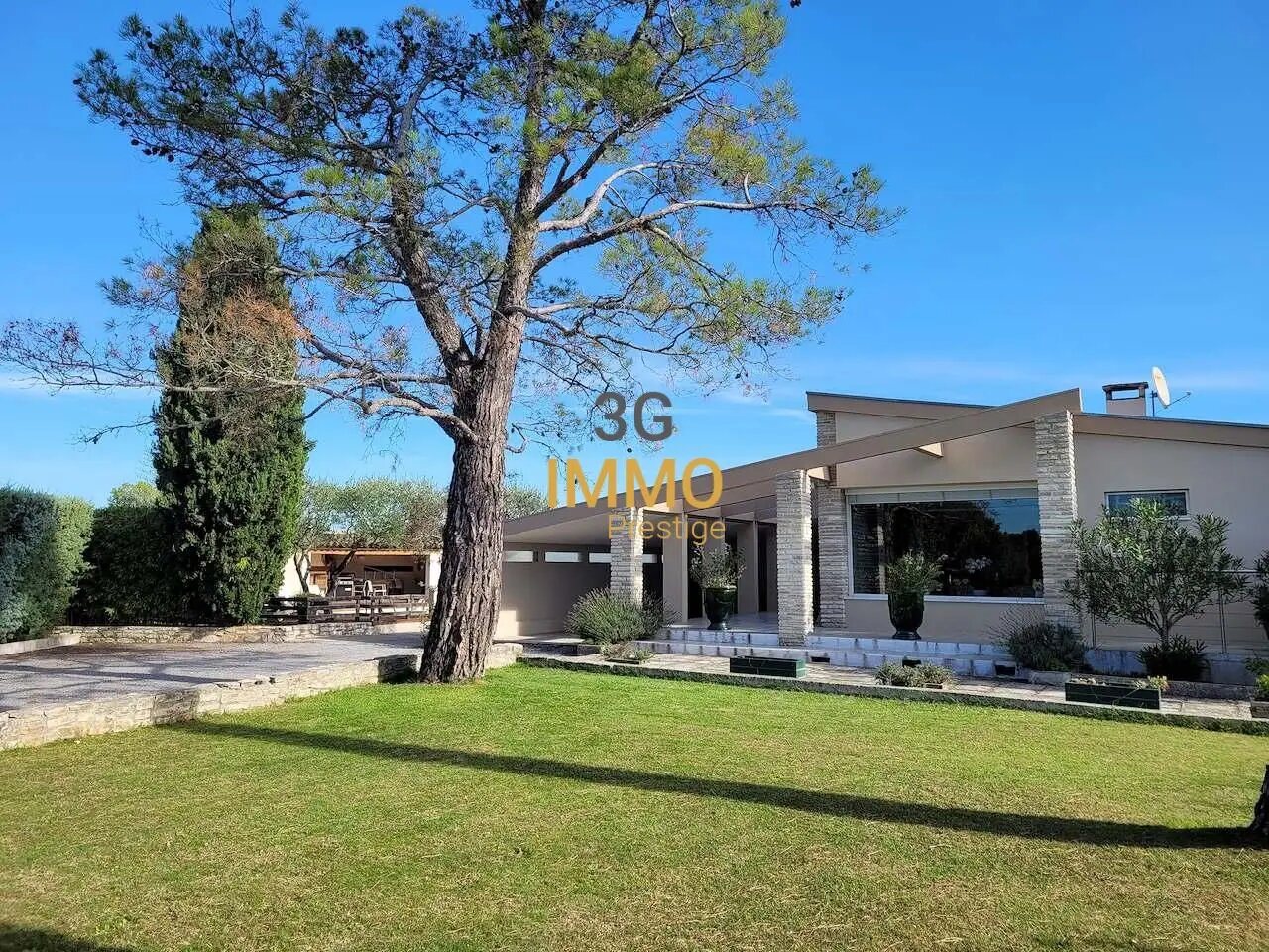 Maison à vendre, 207m², Saint-Privat-des-Vieux