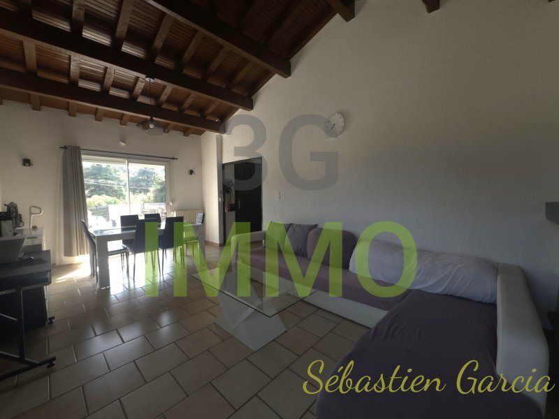Maison à vendre, 3m², Comps