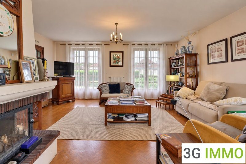 Maison à vendre, 6m², Verneuil-en-Halatte