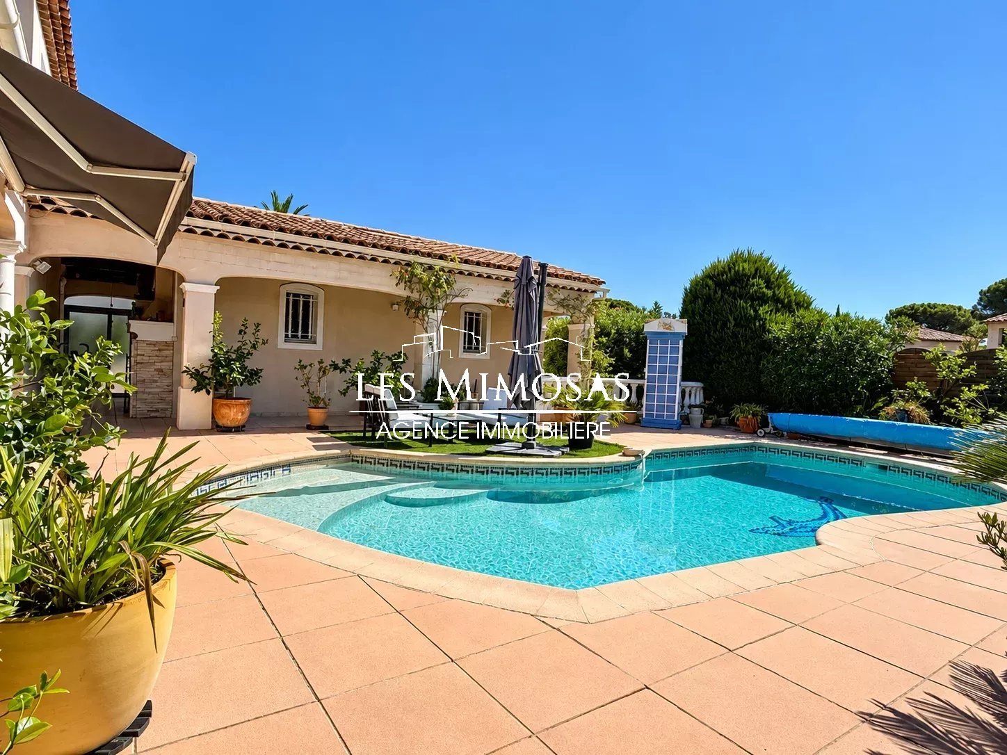 Maison à vendre, 158m², Fréjus