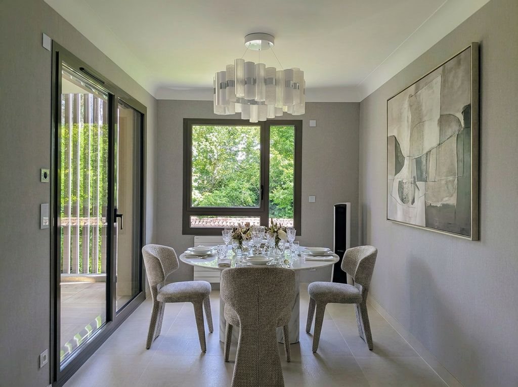 Appartement à vendre, 83m², Écully